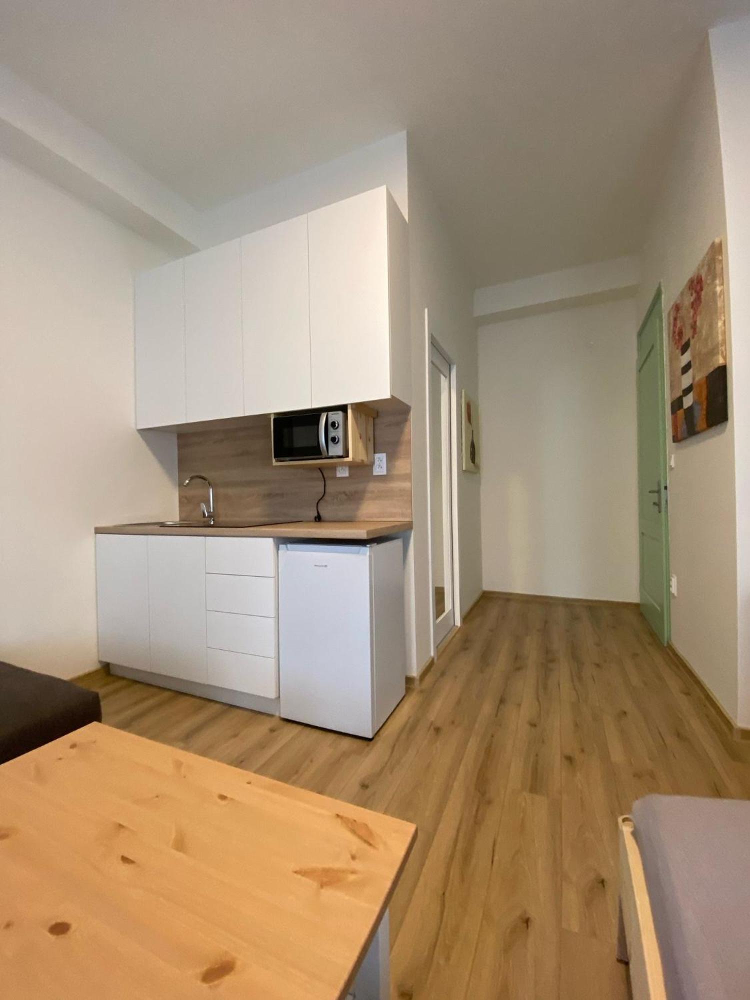 Garsoniera Ostrava City Centr, Na Hradbach 118 Eksteriør bilde
