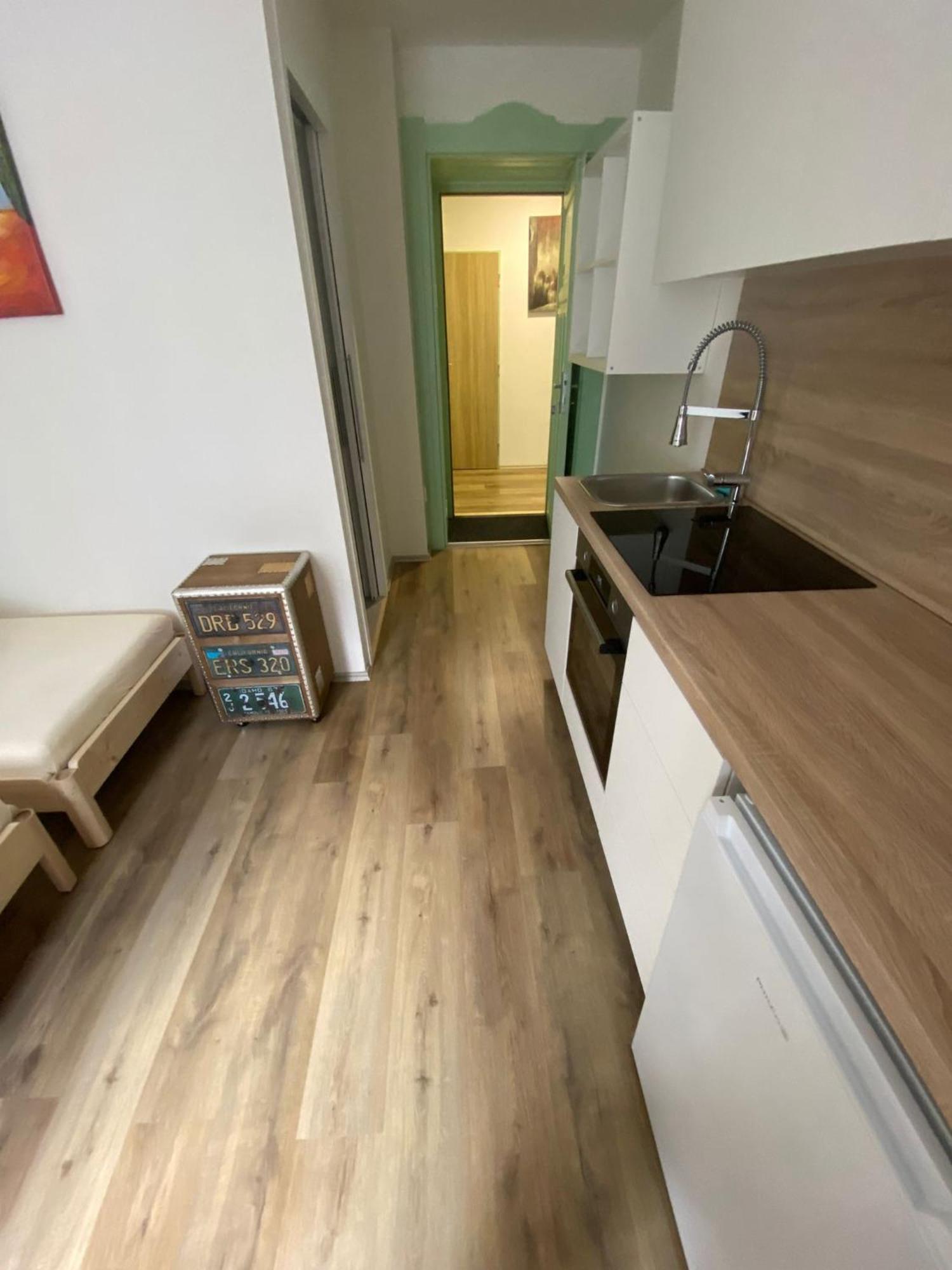 Garsoniera Ostrava City Centr, Na Hradbach 118 Eksteriør bilde