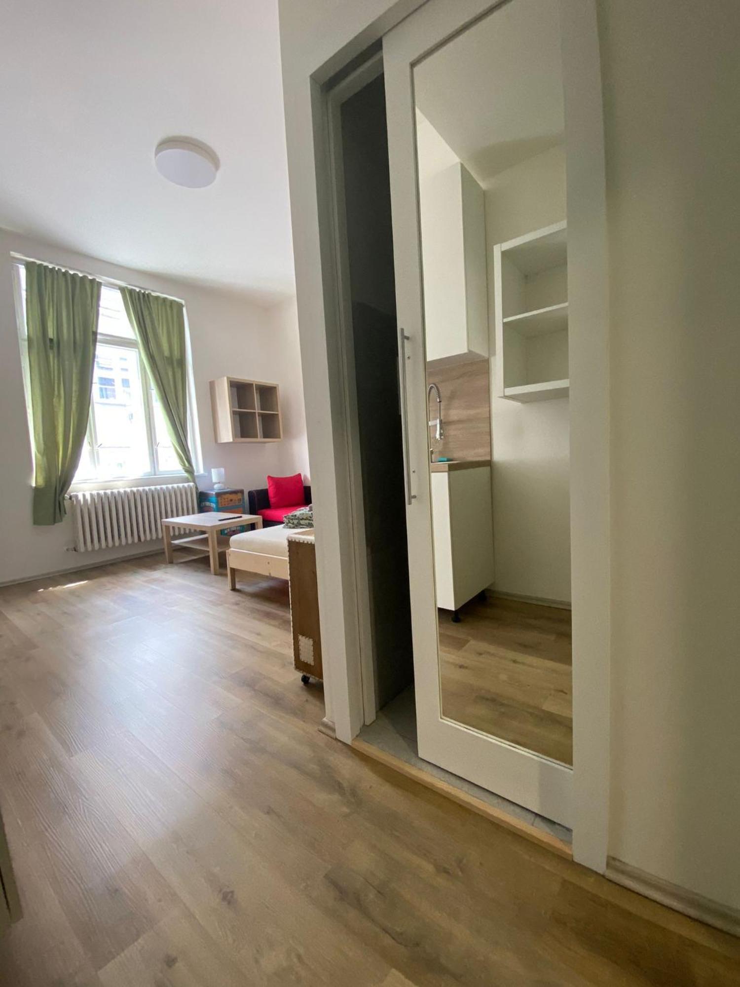 Garsoniera Ostrava City Centr, Na Hradbach 118 Eksteriør bilde